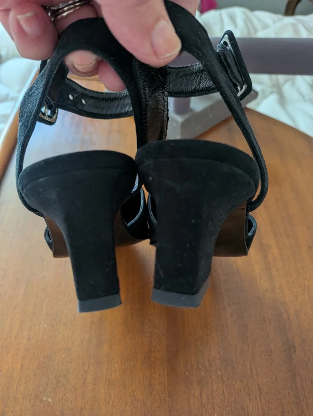 Robert Clergerie Blk Suede Ankle Strap Shoe. US 6.5. EUC. Gorgeous.